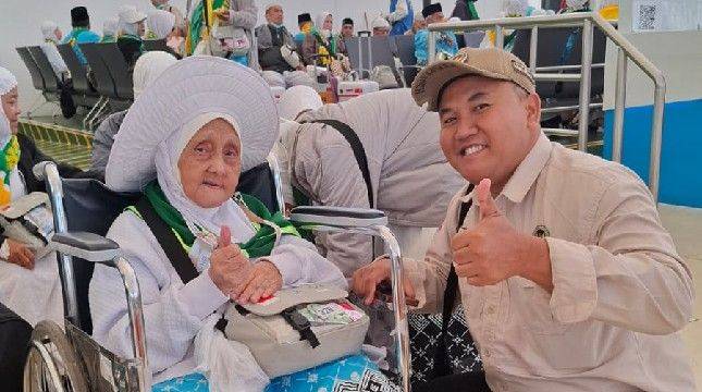 Cerita dari Tanah Suci Petugas Haji Media Center Daker Bandara