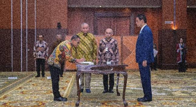 Menkeu Purbaya Lantik Tiga Dirjen, Tekankan Integritas dan Penguatan Tata Kelola Fiskal
