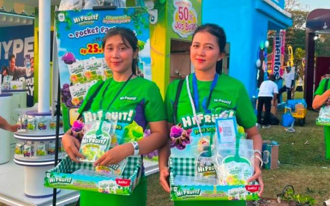 HiFruit Ramaikan Prambanan Jazz Festival 2026, UNIFAM Kenalkan Fruit Snack Praktis