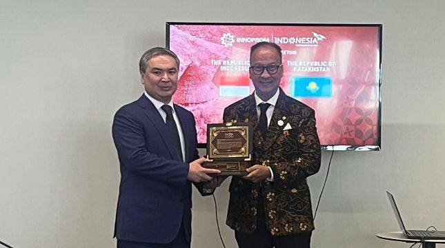 RI-Kazakhstan Teken MoU Perkuat Kerja Sama Industri
