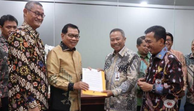 Soegiharto Resmi Jabat Dirut Askrindo Syariah