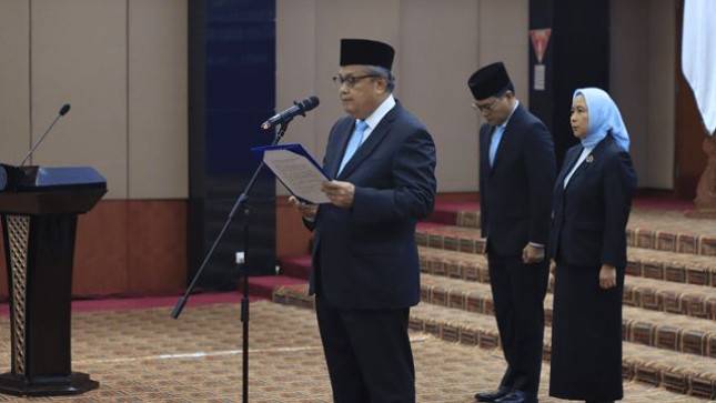 Perry Warjiyo Rombak Kepemimpinan BI, Lantik 12 Pejabat untuk Perkuat Transformasi Organisasi
