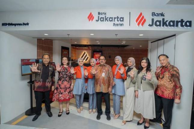 Hadiri Peresmian New Look Bank Jakarta di Kebayoran Park, Rano Karno: Ini Wajah Baru Bank Jakarta yang Dirancang untuk Jakarta Modern