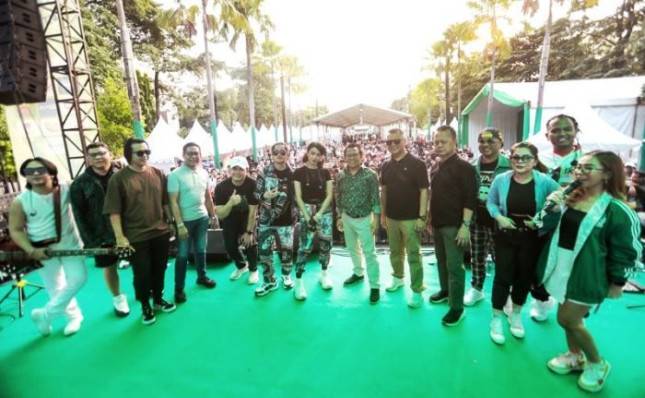 LokaryaFest 2026 Meriah, The Virgin Rayakan 17 Tahun Berkarya dengan Lagu Baru, Cak Imin Beri Apresiasi