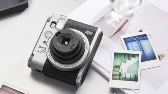 Resmi Hadir di Indonesia, Ini Spesifikasi instax mini 99&trade; Matte Silver dari FUJIFILM