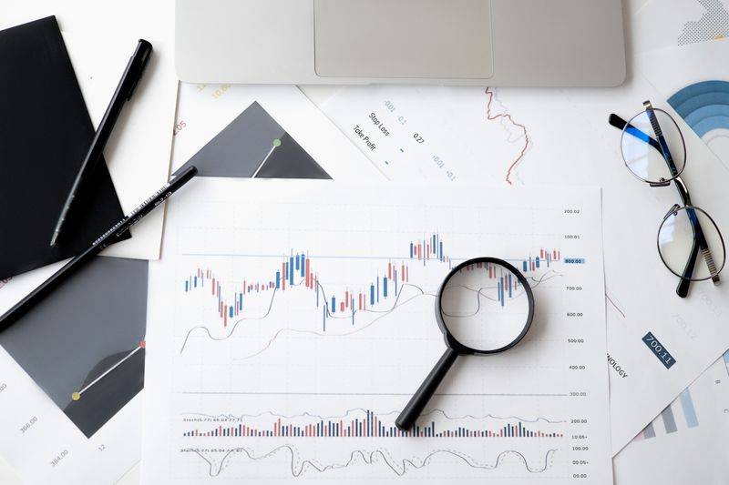 Forex Hari Ini: Dolar AS Menguat di Tengah Kebuntuan Selat Hormuz, EUR/USD dan USD/JPY Bergerak Signifikan