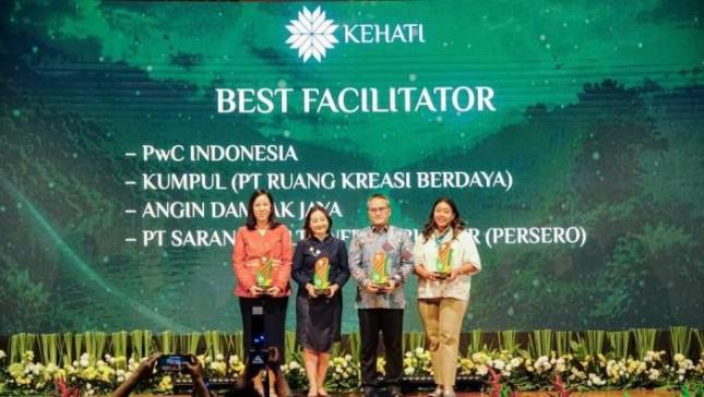 KUMPUL Raih Best Facilitator ESG Award by KEHATI untuk Kedua Kalinya