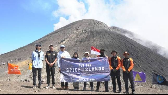 Mapala UI Buka Jejak Baru Pariwisata Dirgantara dan Ekonomi Desa di Maluku