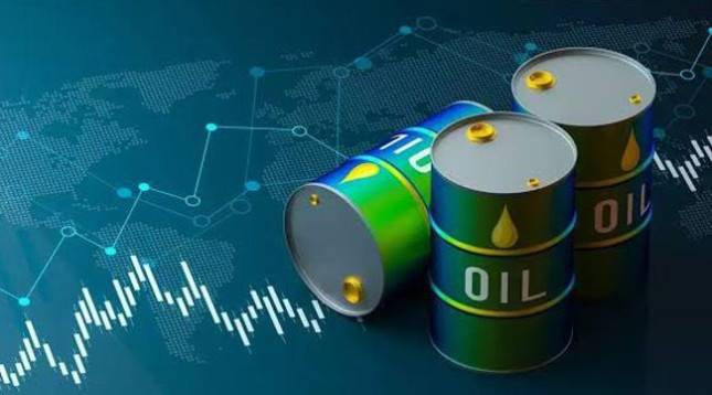 Harga Minyak Tertekan, Selat Hormuz dan Stok AS Jadi Beban Pasar
