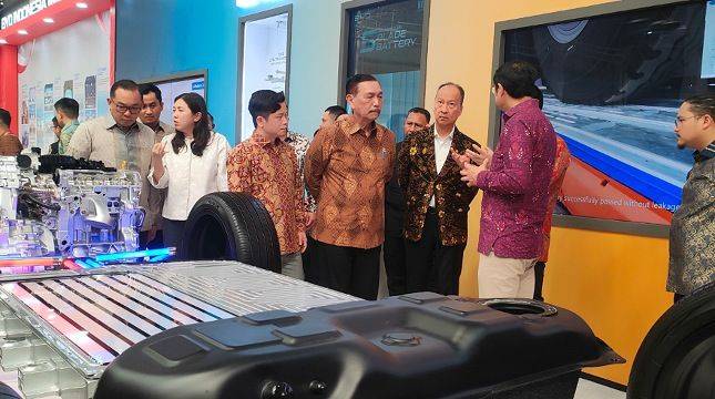 Resmikan Pabrik BYD di Subang, Menperin Agus Gumiwang Bidik TKDN Mobil Listrik Tembus 80 Persen