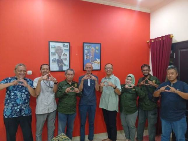 Lama Terpendam,&nbsp;Geisz Chalifah Akhirnya Ungkap Peta Politik Anies dan Peluang Gerakan Rakyat di Tengah Dinamika Pemerintahan Prabowo