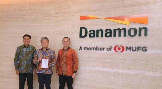 Danamon Raih Penghargaan Best Automobile Financing in Indonesia