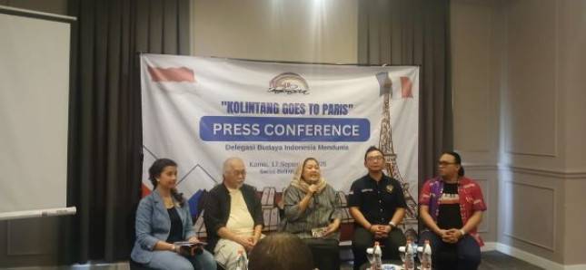 Wow, Menjadi Bagian dari Warisan Budaya Dunia, Kolintang Goes To Paris