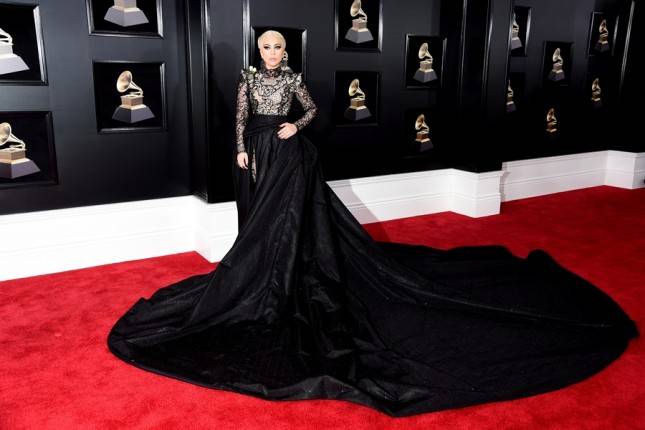 Delapan Busana Terbaik Red Carpet Grammy Awards 2018, Intip Yuk!