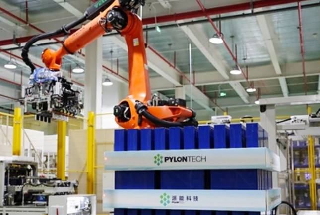 Pylontech Produksi Massal Sel LFP 588Ah dan 601Ah untuk Sistem Penyimpanan Energi