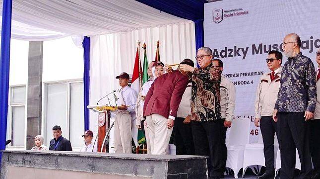 Toyota Cetak Talenta Muda, 76 Lulusan AKTI Siap Terjun ke Industri Otomotif