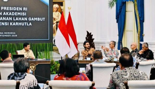 Prabowo Undang 22 Akademisi ke Istana, Bahas Penanganan Karhutla di Lahan Gambut