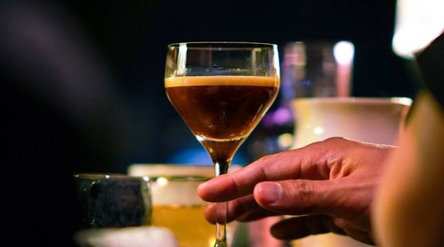 Roemah Koffie Bawa Pelanggan Menyelami Cerita Kopi lewat Omakase Coffee Experience