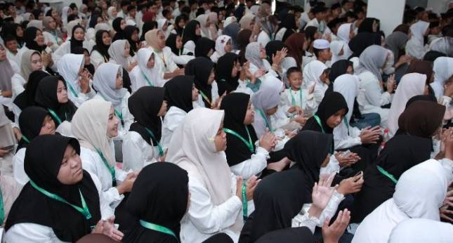 23 Tahun Perjalanan Al Qohhar: Cara Haji Robert Tempa Anak Yatim Jadi Mandiri dan Berzikir