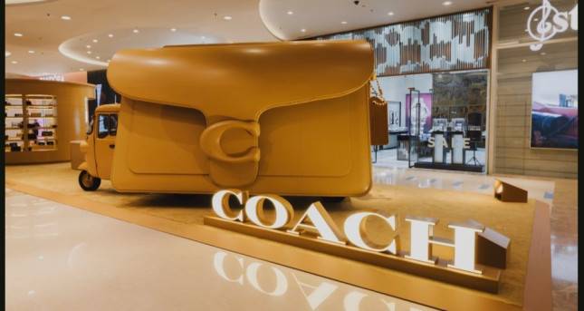 Coach Tabby Shop Hadir di Central Park Mall Jakarta, Tawarkan Pengalaman Fashion dan Musik untuk Gen Z