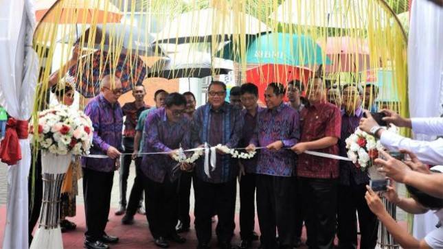 Puspayoga Resmikan Gedung Koperasi dan Wirausaha Warmadewa Denpasar