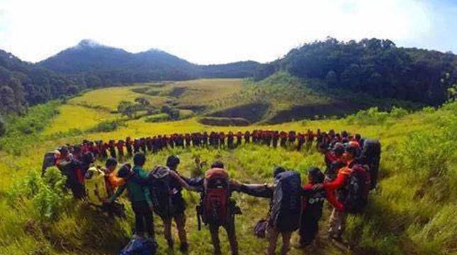 Yuk! Rencanakan Liburanmu ke Festival Puncak Papua Bulan April Mendatang