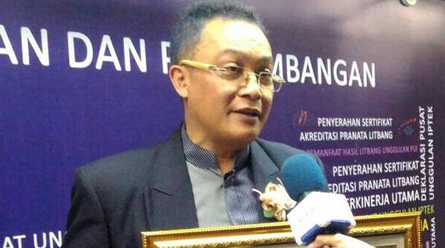 PT SMI Bekukan 2016 dengan Air MIneral Frozen