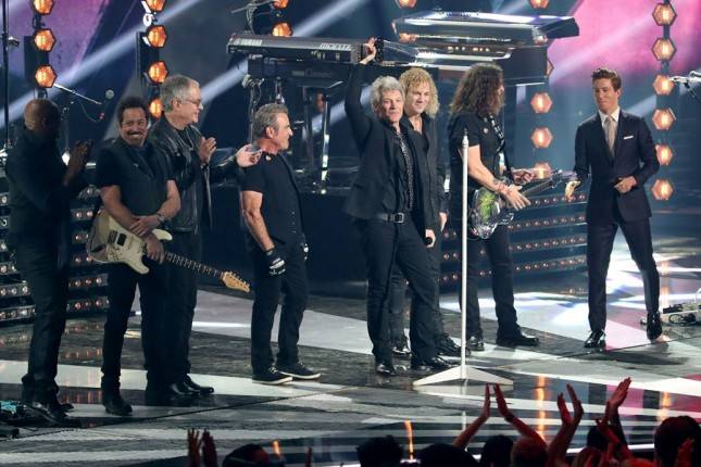 Bon Jovi Dapat Icon Award di iHeartRadio Music Awards 2018