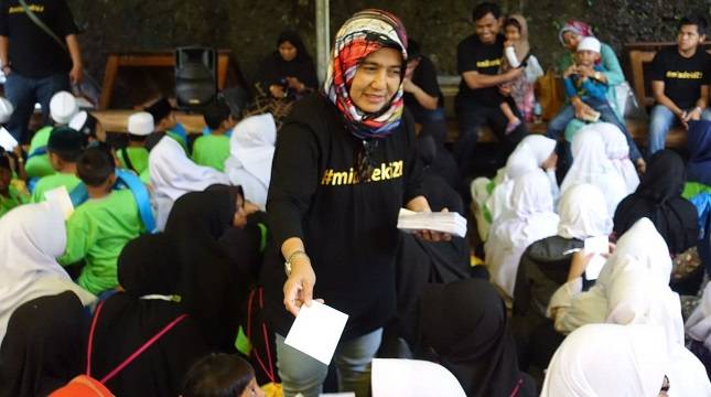 Bahagiakan Yatim dan Dhuafa, Yayasan Darul Rizki Pratama Ajak Ratusan Anak Anak Yatim dan Dhuafa Rihlah Ke Bogor