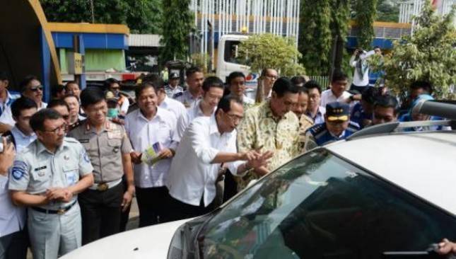 Menhub Budi Karya Pastikan Ganjil-Genap Tak Berlaku di Tol Jagorawi