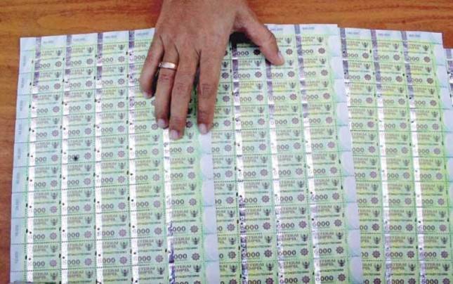 Catat! Transaksi Rp5 Juta Kena Bea Materai Rp10 Ribu,&nbsp;Pelanggar Didenda Rp500 Juta dan 7 Tahun Kurungan
