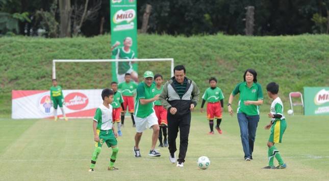 Jajal Para Pemain U-12, Menpora: Itu Filosofi Sepak Bola yang Saya Ketahui