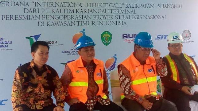Tekan Biaya Logistik Lebih Dari 50 Persen, Menteri Rini Dukung Program Direct Call Pelindo IV