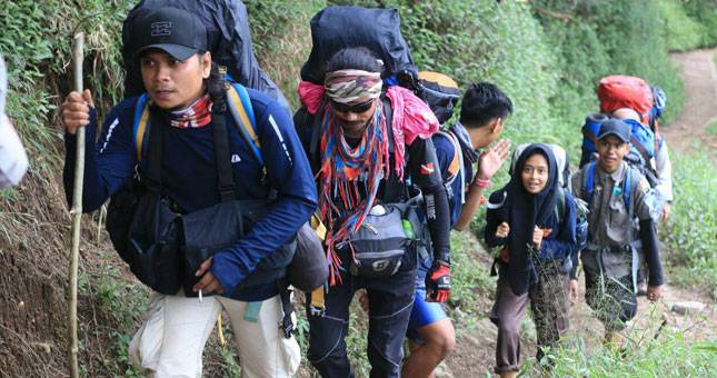 Apa Saja yang Perlu diperhatikan Sebelum Mendaki Gunung Semeru?