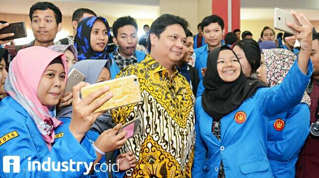 Enam Keunggulan Airlangga Hartarto Sebagai Cawapres Jokowi di 2019