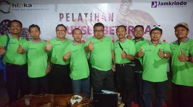 Jamkrindo  Dan BPP HIPKA Berikan Pelatihan Beternak Puyuh