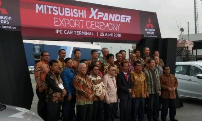 Disaksikan Presiden Jokowi, Mitsubishi Lakukan Eskpor Perdana Xpander