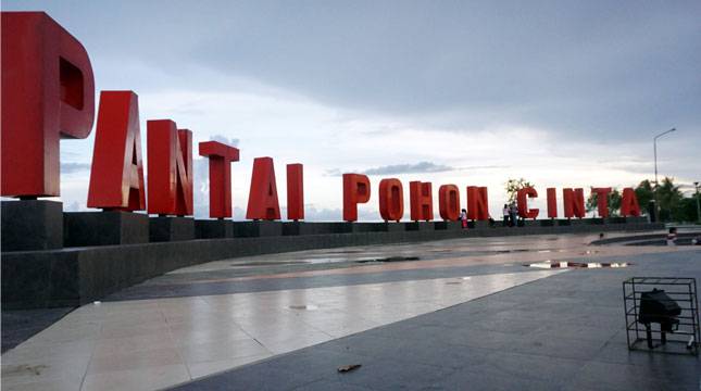 Yuk! Jangan Lupa Berkunjung ke Festival Pesona Pantai Pohon Cinta, Gorontalo