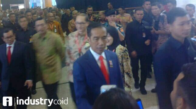 Presiden Jokowi Berharap Gedung Perizinan Tunggal Beroperasi Mei
