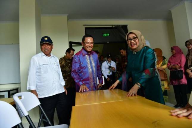 Lestarikan Sekaligus Kembangkan Songket Lintau, Sinar Mas Dukung Pembangunan Sekolah Pelatihan Tenun Kriya Minang 