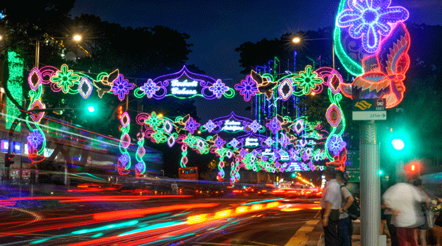 Rasakan Atmosfir Lebaran di Singapura, Yuk! Mampir ke Pasar Malam Terbesar Ini
