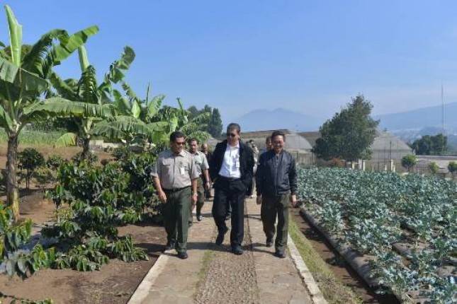 Kementan Bertekad Lahirkan Petani Mudeng Teknologi