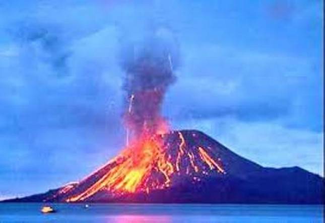 Dari Pemberitaan Bencana Menjadi Laboratorium Dunia: Gunung Api Indonesia sebagai Daya Tarik Ilmu dan Wisata