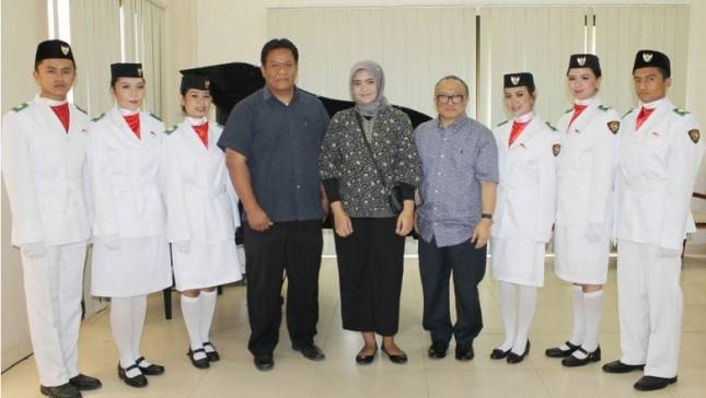 Ciptakan Protokoler Yang Mumpuni, President University Bentuk Klub Protokol