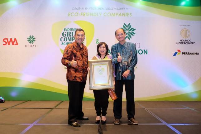 Holcim Raih Posisi Pertama Indonesia Green Companies Awards 2018