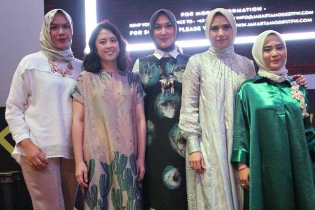 Bersama Empat Desainer, Wardah Fashion Journey Tampil di Panggung Jakarta Modest Fashion Week 2018