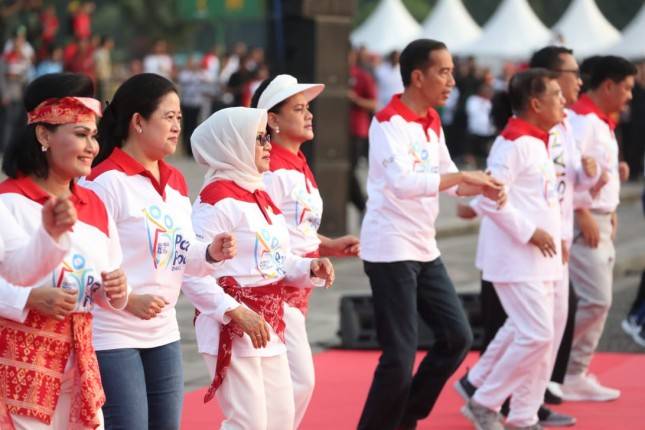 Kominfo Dukung Pemecahan Rekor Senam Poco-Poco 65 Ribu dan Harmoni Indonesia 2018