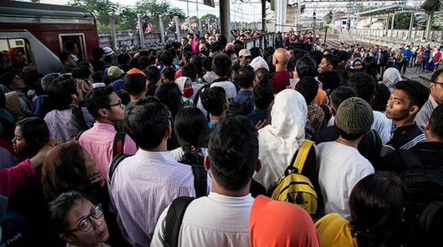 KRL Rangkasbitung-Tanah Abang Beroperasi Awal Februari