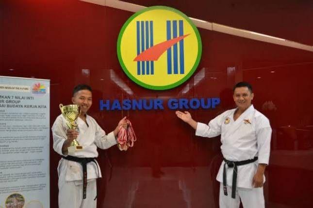 Juara Dunia Karate Berlabuh ke Hasnur Group