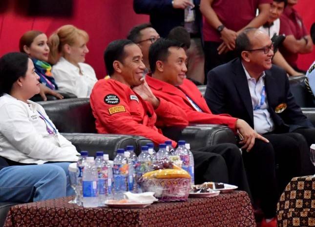 Benarkah Presiden Jokowi Bawa Hoki?
